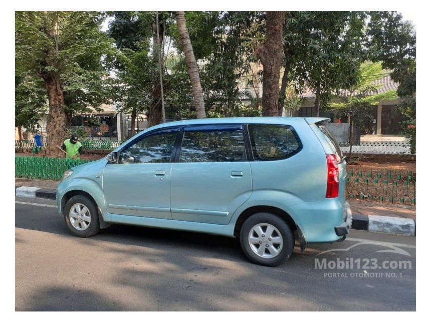 Modifikasi Avanza  Warna Biru 