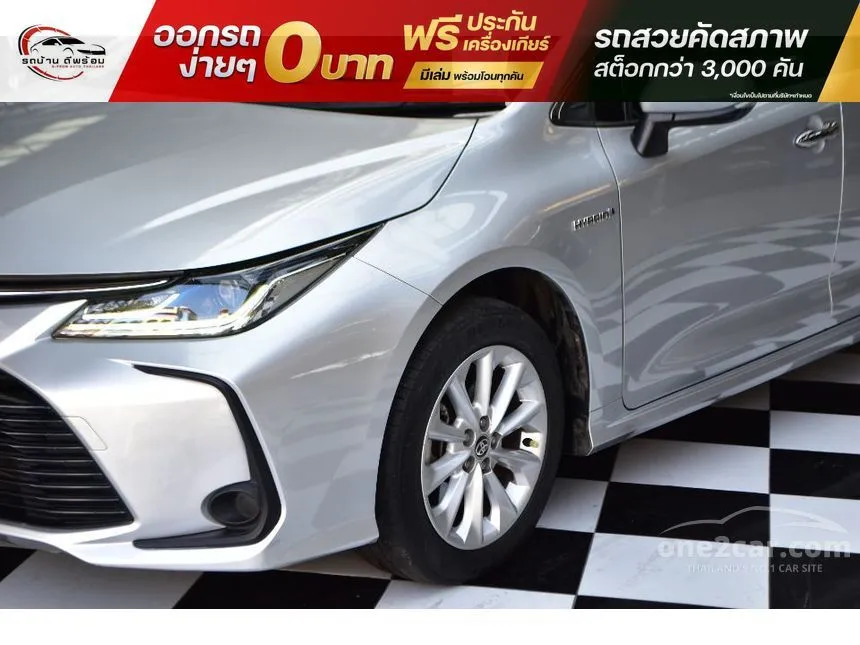 2020 Toyota Corolla Altis Hybrid Mid Sedan