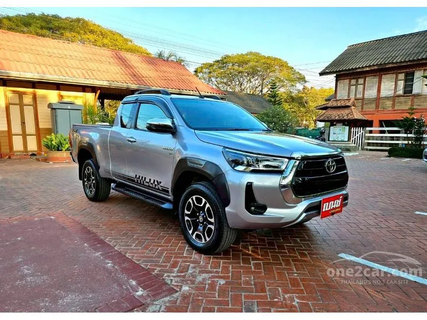 2020 Toyota HILUX REVO High Smart Cab Pickup