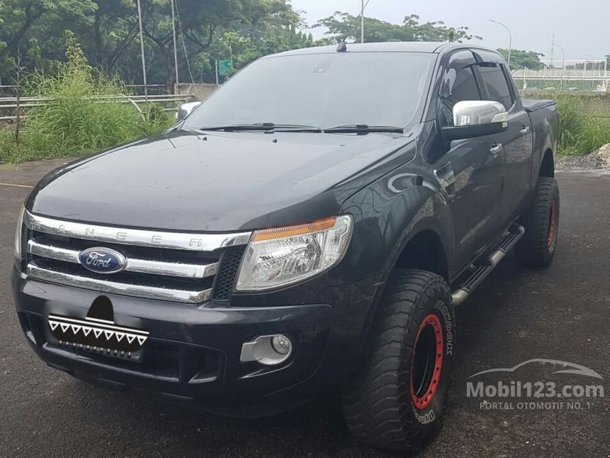 Jual Mobil  Ford  Ranger 2014 XLT  3 2 di Banten Manual Pick 