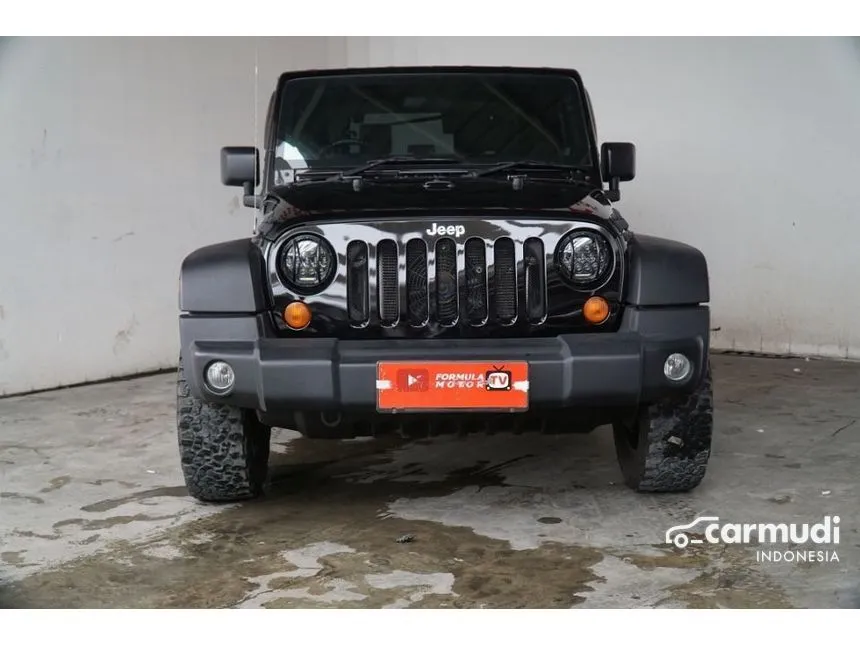 Jual Mobil Jeep Wrangler 2011 Sport Unlimited 3.8 di DKI Jakarta Automatic SUV Hitam Rp 617.000.000