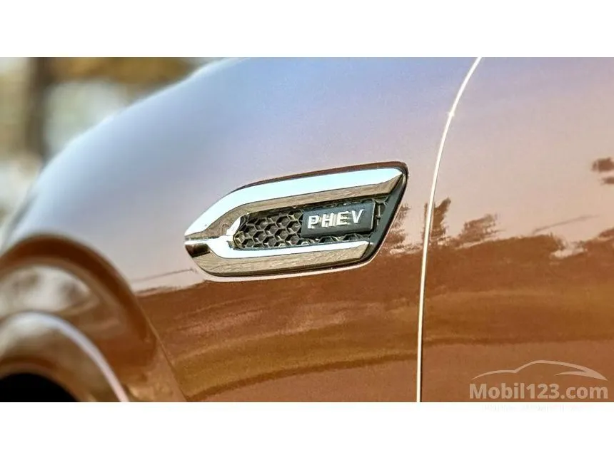 2025 Mazda CX-80 Elite PHEV SUV