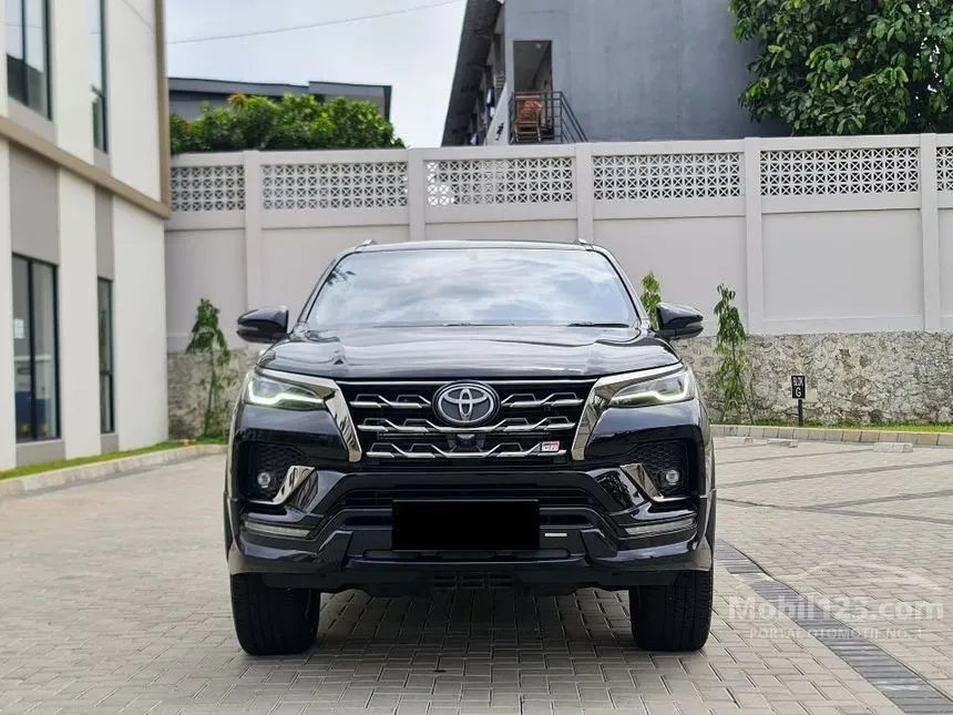 2022 Toyota Fortuner VRZ 4X2 SUV
