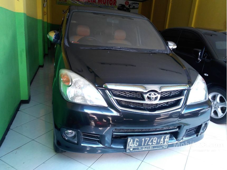 Jual Mobil  Toyota Avanza  2011 G 1 3 di Jawa Timur Manual 