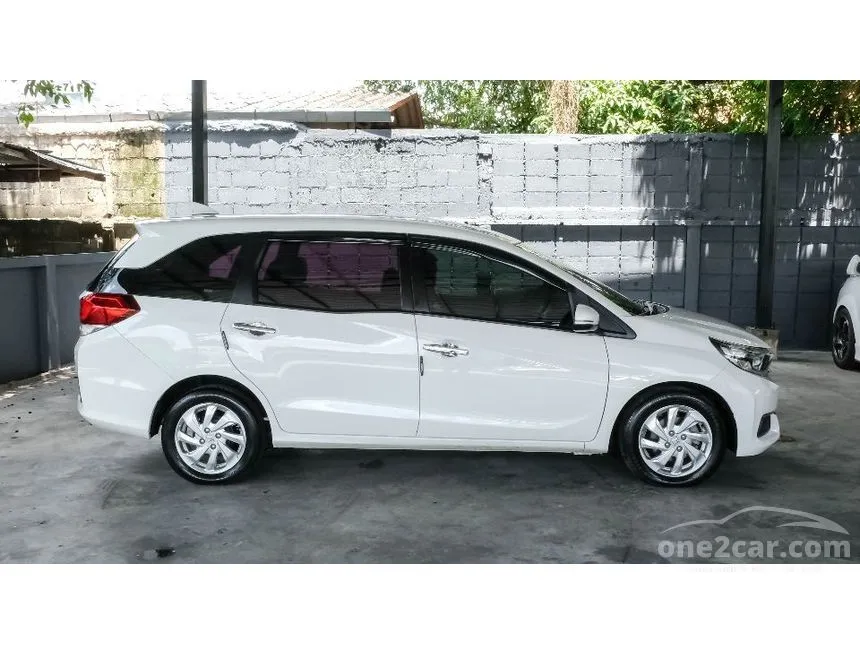 2017 Honda MOBILIO V Wagon