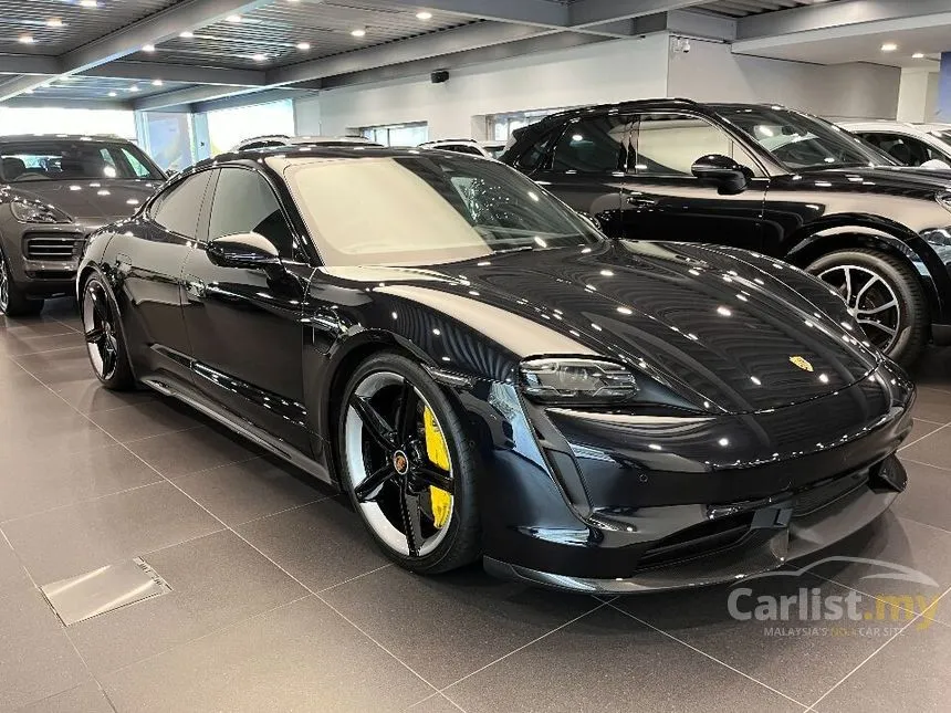 2020 Porsche Taycan Turbo S Sedan