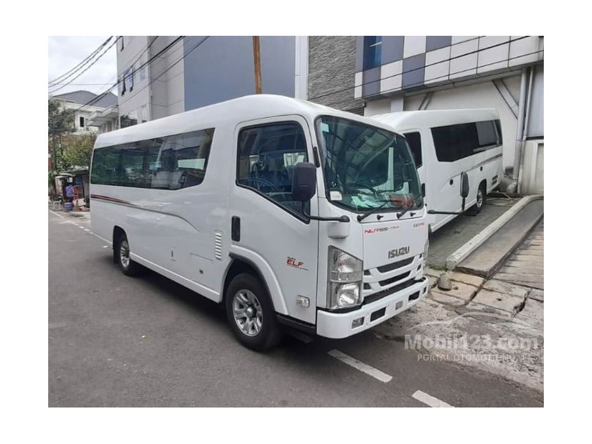 Isuzu elf 2020