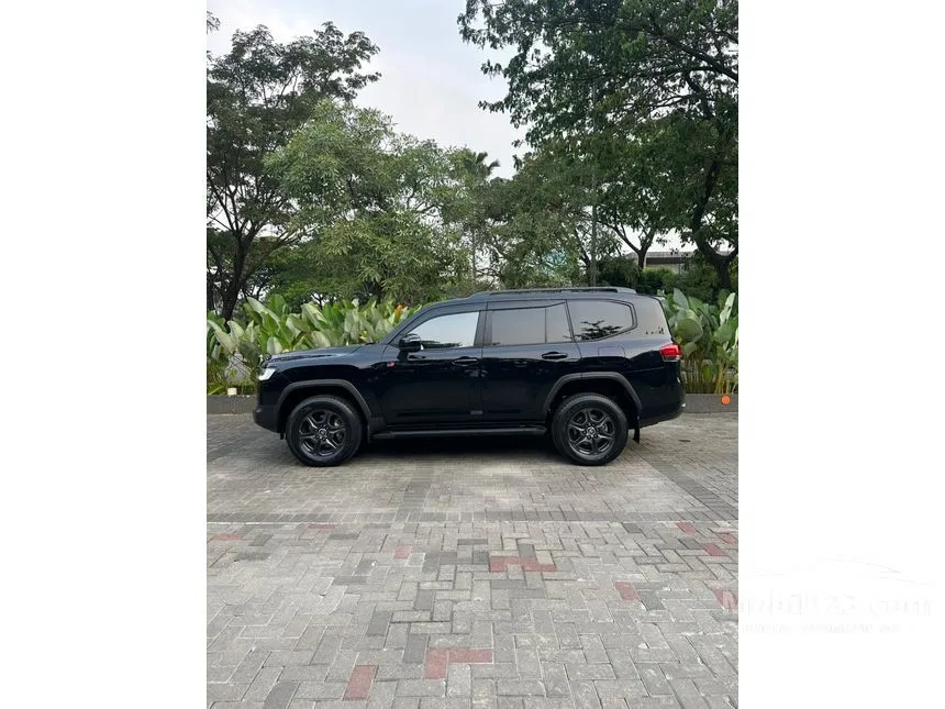 2023 Toyota Land Cruiser 300 GR-S SUV