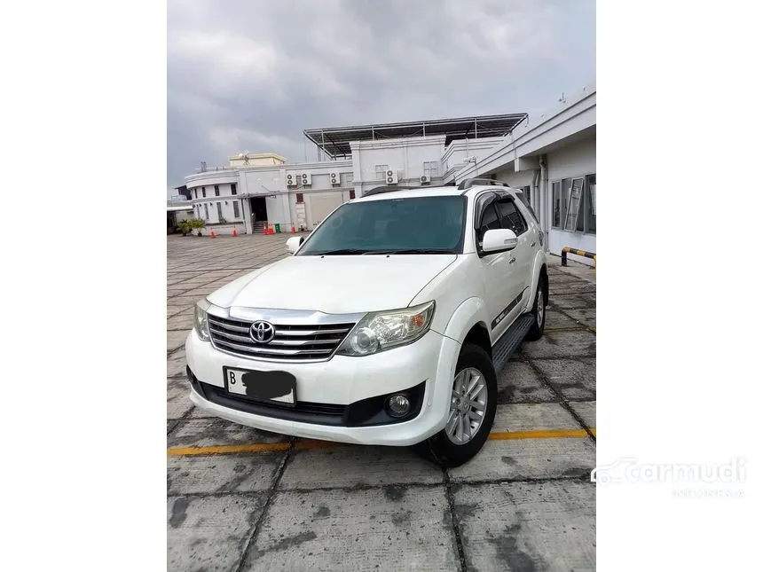 2012 Toyota Fortuner G Lux SUV