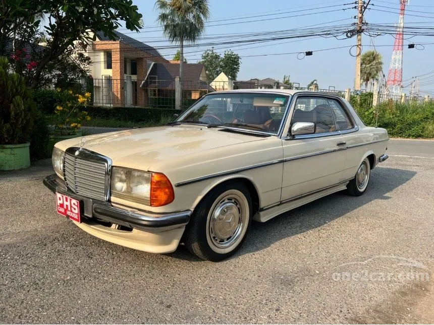 1989 Mercedes-Benz 230C Coupe