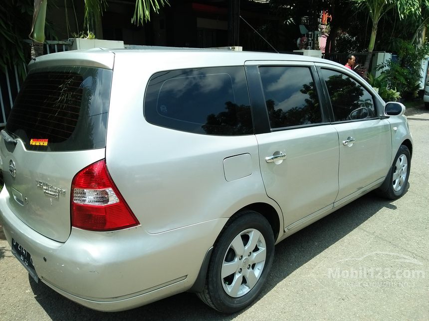 Jual Mobil  Nissan  Grand  Livina  2009 Ultimate  1 5 di Jawa 