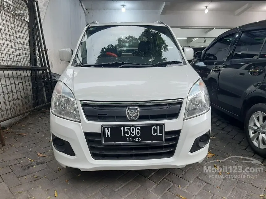 Jual Mobil Suzuki Karimun Wagon R 2016 GL Wagon R 1.0 di Jawa Timur Manual Hatchback Putih Rp 87.500.000