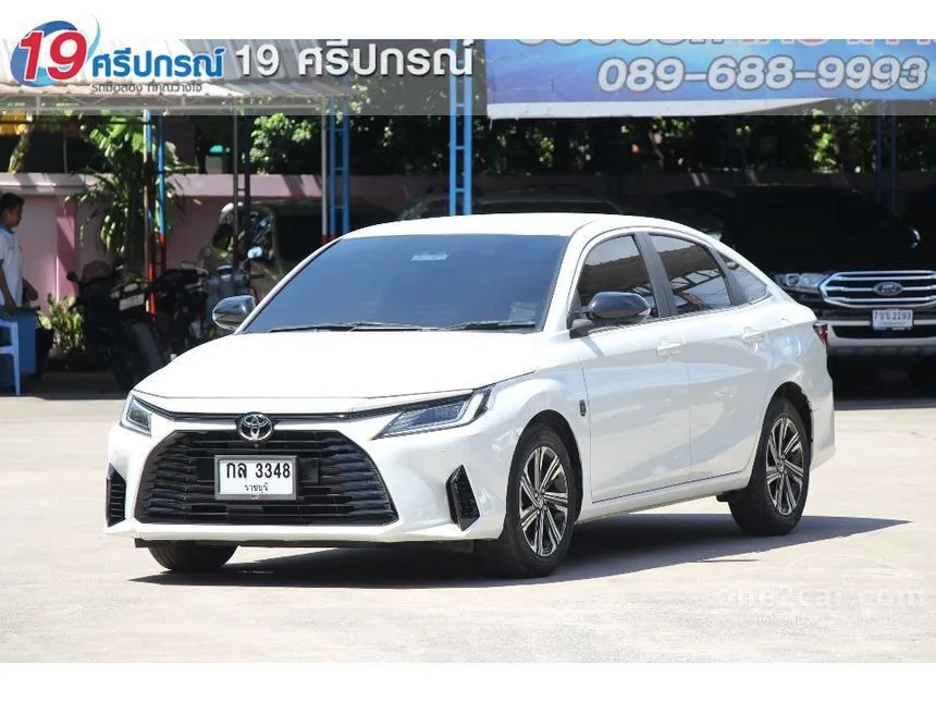 2023 Toyota Yaris Ativ Premium Luxury Sedan