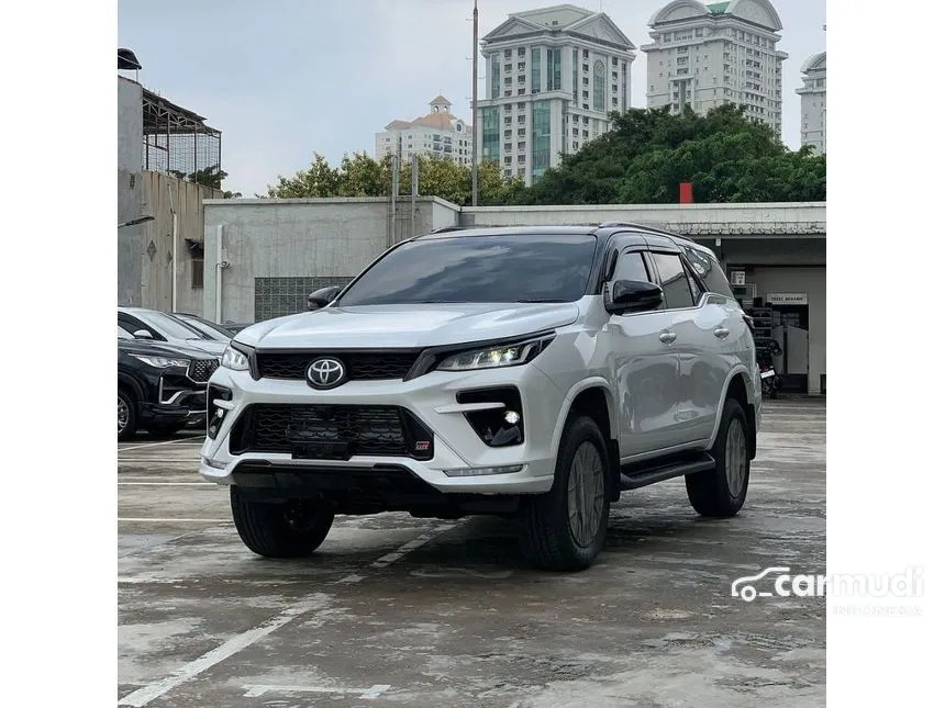 Jual Mobil Toyota Fortuner 2024 VRZ 4x4 2.8 di DKI Jakarta Automatic SUV Hitam Rp 603.000.000