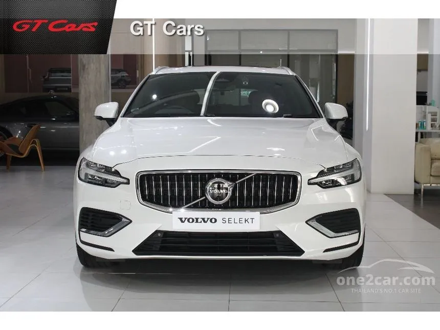 2024 Volvo V60 Recharge Ultimate T8 Wagon