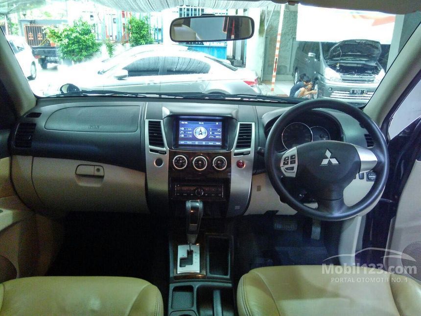 6400 Koleksi Gambar Mobil Pajero Sport Exceed 2011 Terbaru