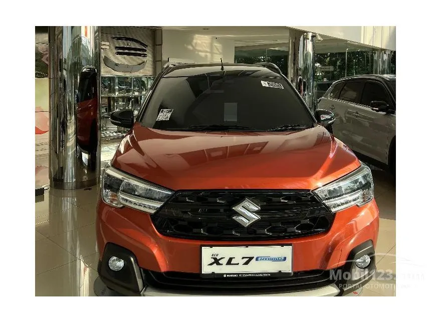 Jual Mobil Suzuki XL7 2023 Hybrid ALPHA 1.5 di DKI Jakarta Automatic Wagon Orange Rp 222.000.000
