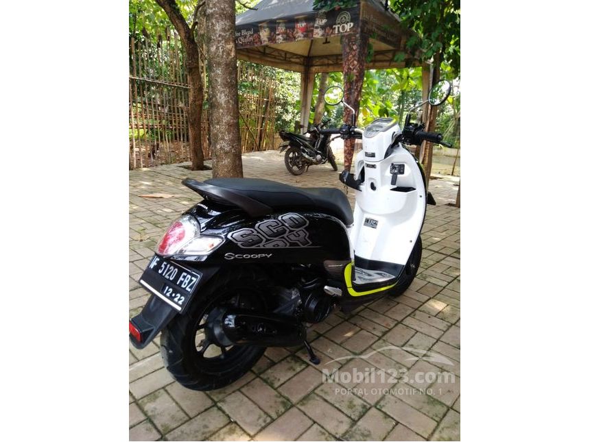 Jual Motor  Honda Scoopy  2017  0 1 di Jawa Barat Automatic 