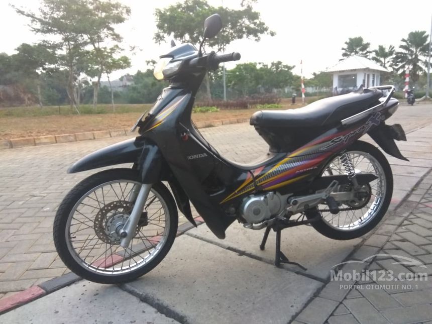 Jual Motor Honda Supra 2003 0.1 di Banten Manual Others Hitam Rp 3.850.