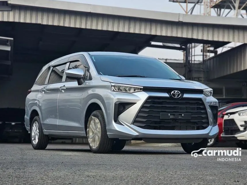 Jual Mobil Toyota Avanza 2024 E 1.3 di DKI Jakarta Automatic MPV Silver Rp 213.700.000