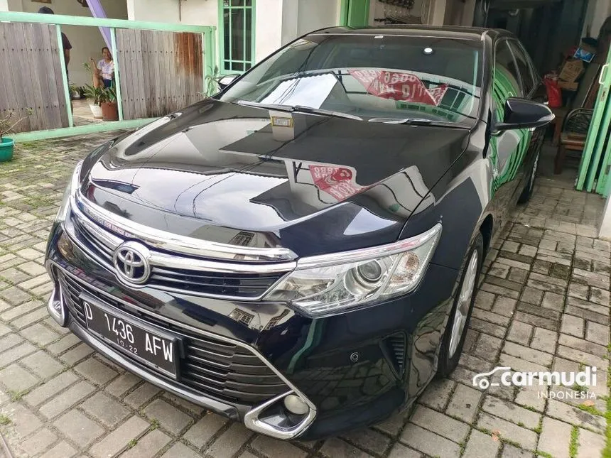 2017 Toyota Camry V Sedan