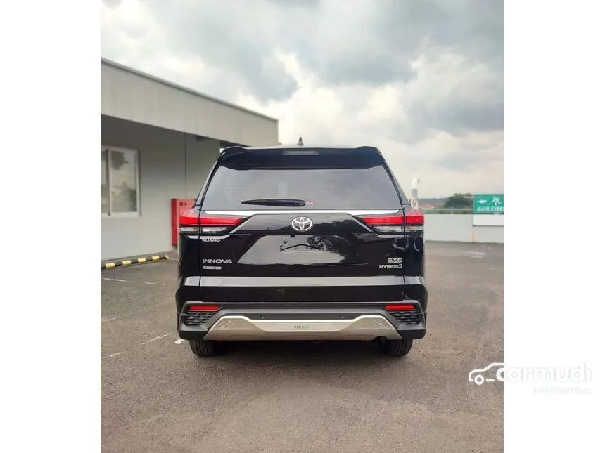 2025 Toyota Kijang Innova Zenix V HV Modellista (Non Premium Color) MPV