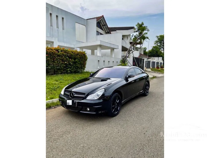 2007 Mercedes-Benz CLS350 Sedan