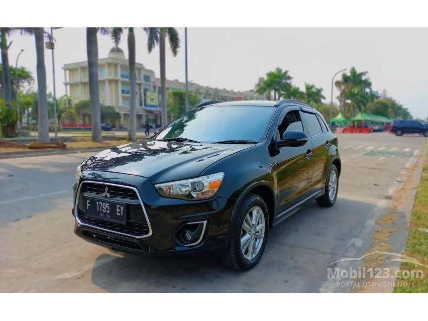 Jual Mobil Mitsubishi Outlander Sport 2015 PX 2.0 di Jawa Barat Automatic SUV Hitam Rp 175.000.000