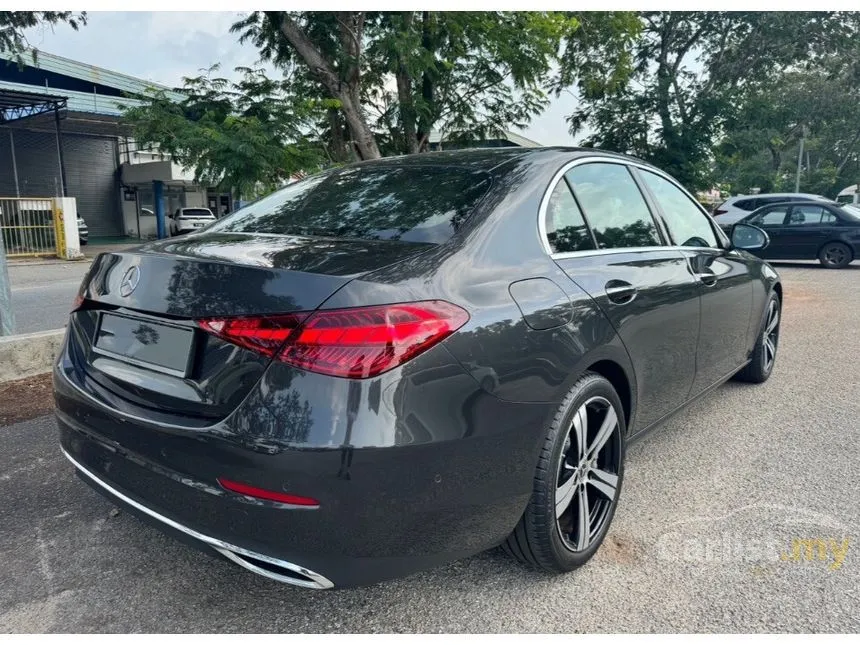 2024 Mercedes-Benz C200 Avantgarde Sedan