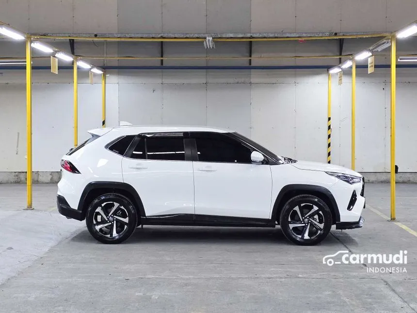 2023 Toyota Yaris Cross G SUV