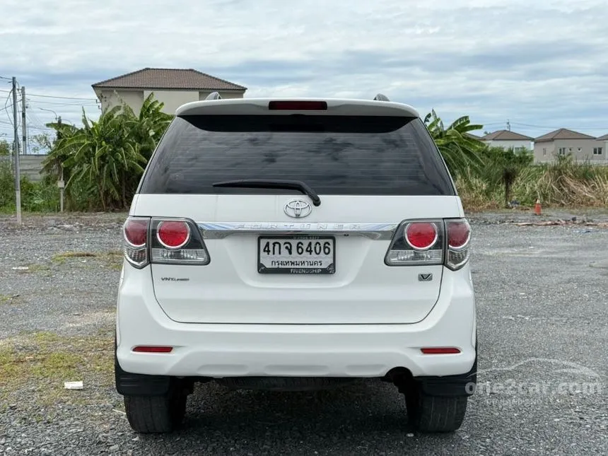 2015 Toyota FORTUNER V SUV