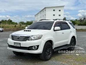 2015 Toyota FORTUNER 2.5 V SUV
