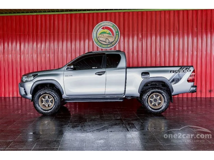 2018 Toyota HILUX REVO E Prerunner Smart Cab Pickup