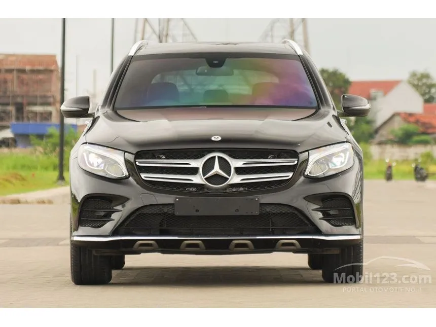2018 Mercedes-Benz GLC200 AMG SUV