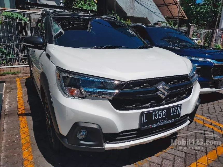 Jual Mobil Suzuki XL7 2024 ALPHA Hybrid 1.5 di Jawa Timur Automatic Wagon Putih Rp 230.000.000
