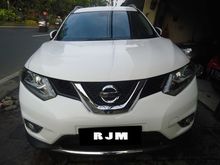 Xtrail 2015 2.5 AUtomatic Snow White tdp 5 juta