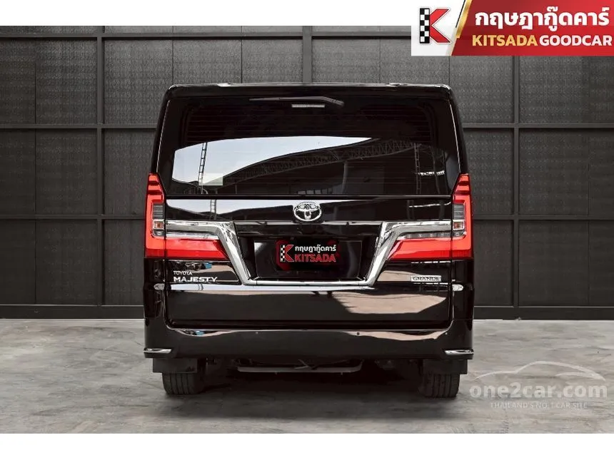 2024 Toyota Majesty Grande Van