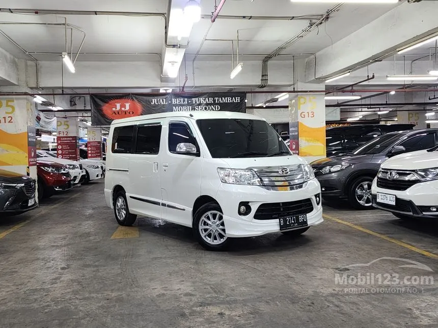 Jual Mobil Daihatsu Luxio 2015 X 1.5 di DKI Jakarta Manual MPV Putih Rp 135.000.000