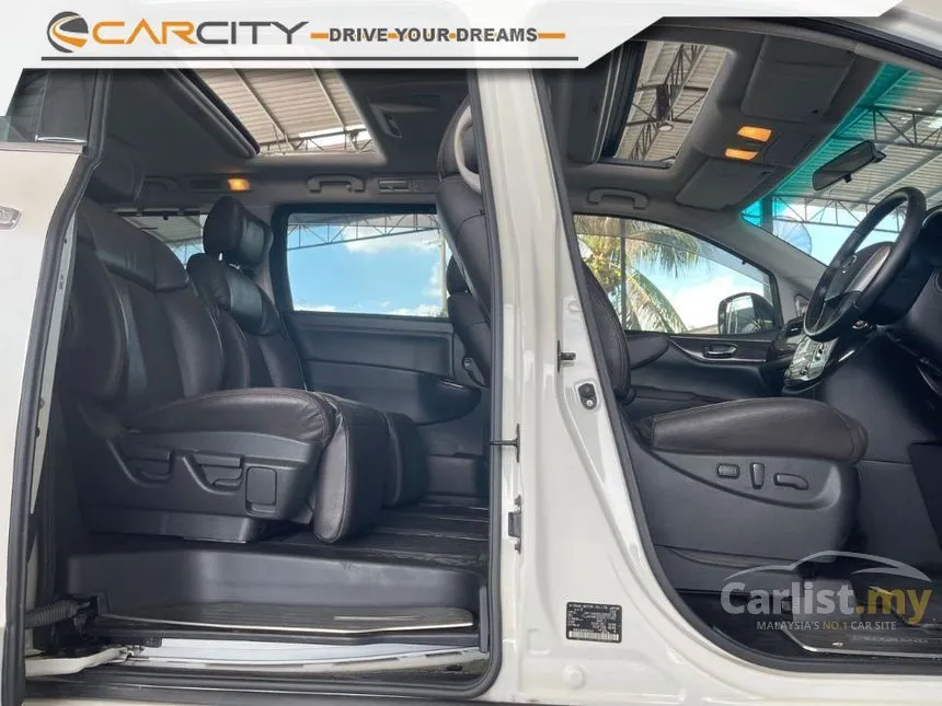 2012 Nissan Elgrand High-Way Star MPV