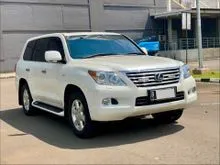 2011 Lexus LX 570 5.7 SUV