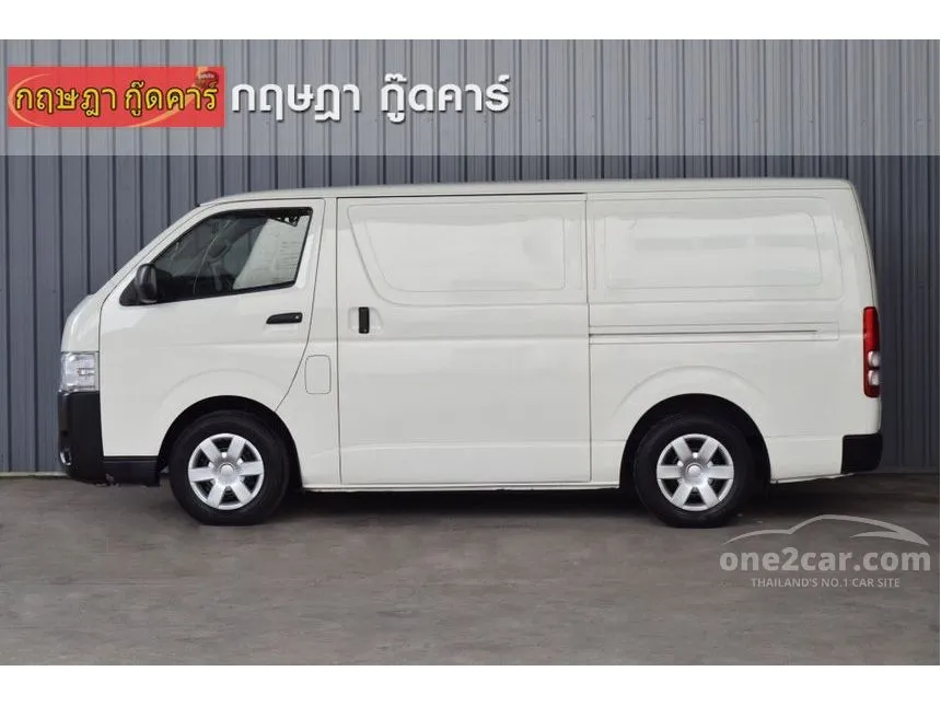 2014 Toyota Hiace D4D Van