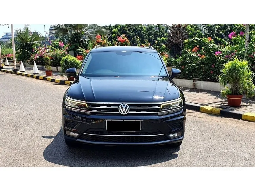 Jual Mobil Volkswagen Tiguan 2018 TSI VRS 1.4 di DKI Jakarta Automatic SUV Hitam Rp 320.000.000