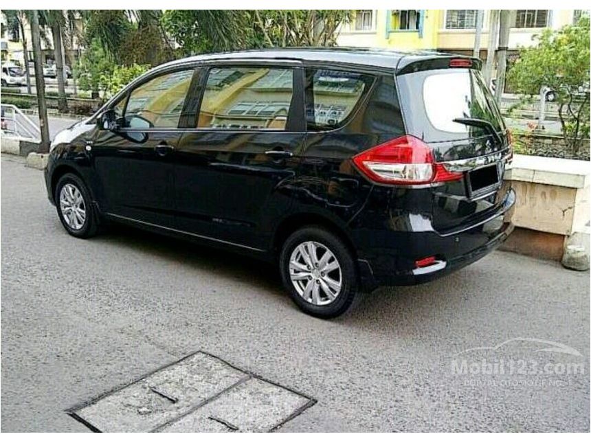 Jual Mobil  Suzuki Ertiga  2021 GL 1 4 di Jawa  Timur  