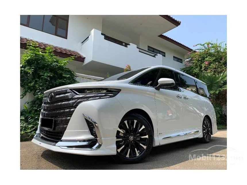 Jual Mobil Toyota Alphard 2024 HEV 2.5 di DKI Jakarta Automatic MPV Putih Rp 1.975.000.000