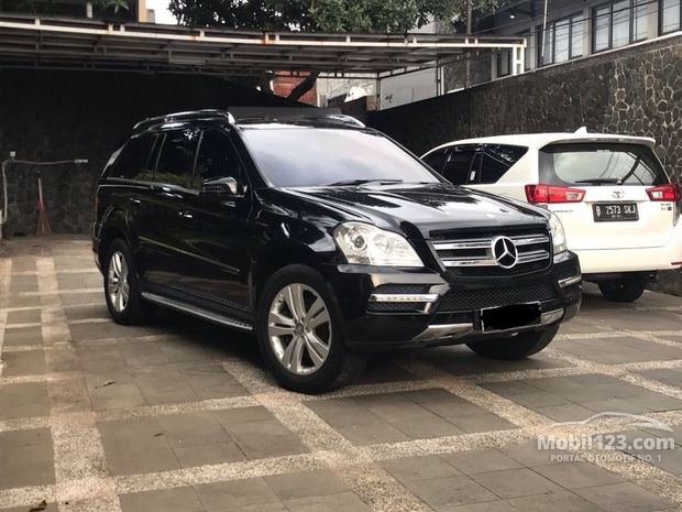 Mercedes Benz Gl Class Mobil Bekas Dijual Di Bandung Jawa Barat Indonesia Dari 5 Mobil Di Mobil123