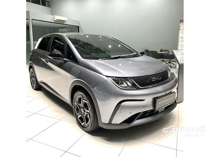 2025 BYD Dolphin Dynamic Standard Range Hatchback