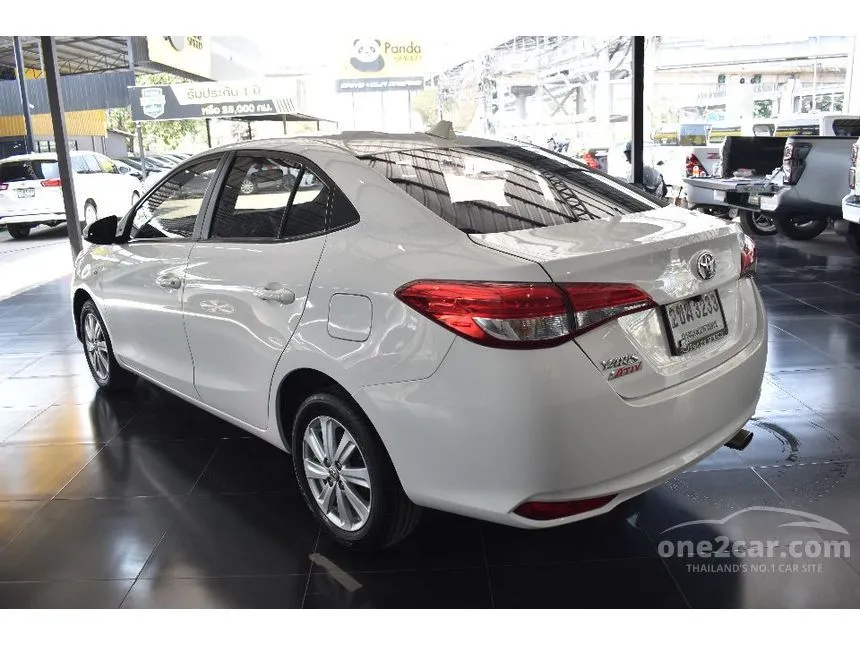2019 Toyota Yaris Ativ J ECO Sedan