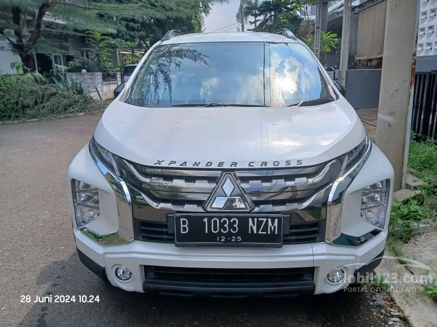 Jual Mobil Mitsubishi Xpander 2020 CROSS Premium Package 1.5 di Banten Automatic Wagon Putih Rp 216.000.000