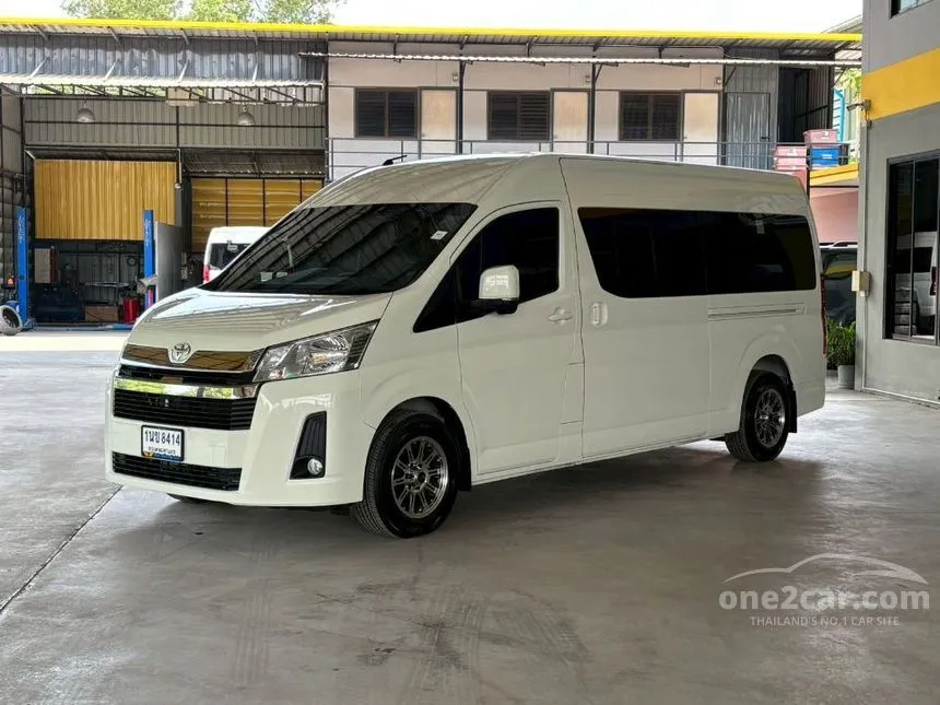 2021 Toyota Commuter Van