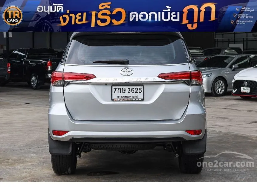 2018 Toyota FORTUNER V SUV